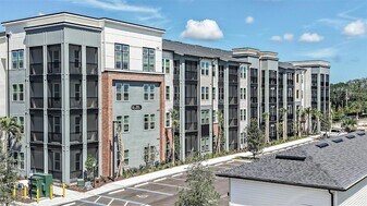 35820 US Hwy 19 N, Unit B1 in Palm Harbor, FL - Building Photo