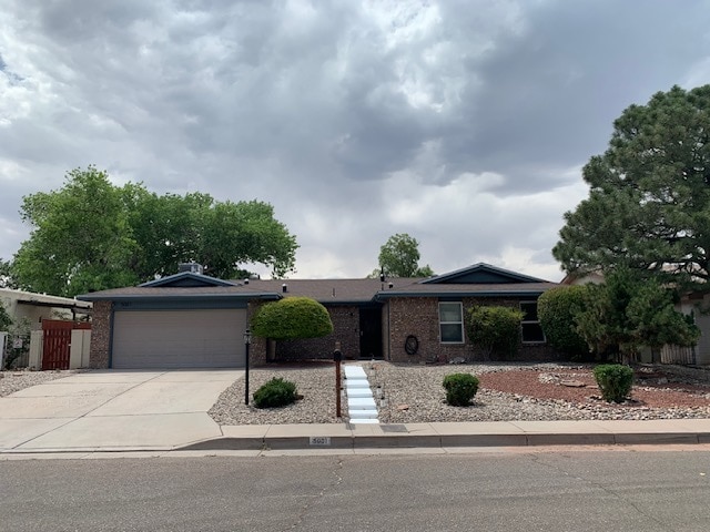 property at 5001 General Bradley St NE