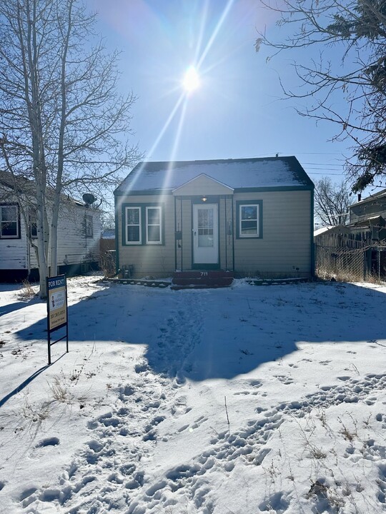 719 W 25th St in Cheyenne, WY - Building Photo