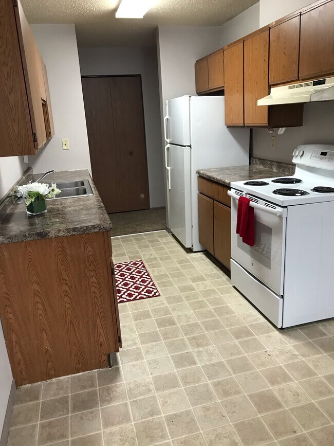 518 4th St SW Apartments and Nearby Jamestown Apartments For Rent