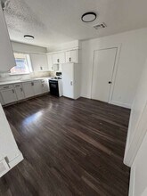 329 NW 86th St in Oklahoma City, OK - Building Photo - Building Photo