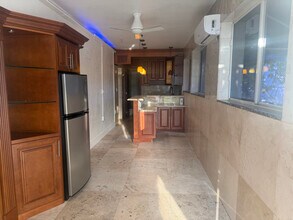 6XXX Dawson St in Hollywood, FL - Foto de edificio - Building Photo