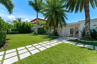 1250 NE 87th St in Miami Shores, FL - Building Photo - Building Photo
