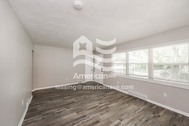 74 Charlotte St in Painesville, OH - Building Photo - Building Photo