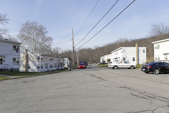 Mount Vernon Homes in Aliquippa, PA - Building Photo - Building Photo