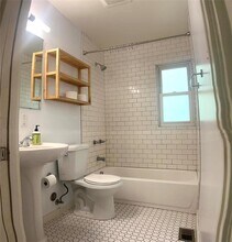1322 Morgan Ln in Austin, TX - Building Photo - Building Photo