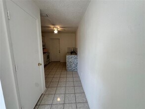 9474 Tacoma Ave in Englewood, FL - Building Photo - Building Photo