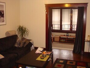 212 Emerson Ave, Unit #2 in Pittsburgh, PA - Building Photo - Building Photo