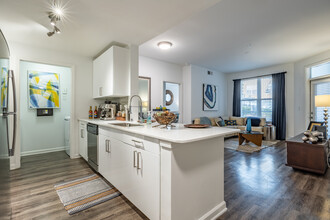 The Exchange in Atlanta, GA - Foto de edificio - Interior Photo