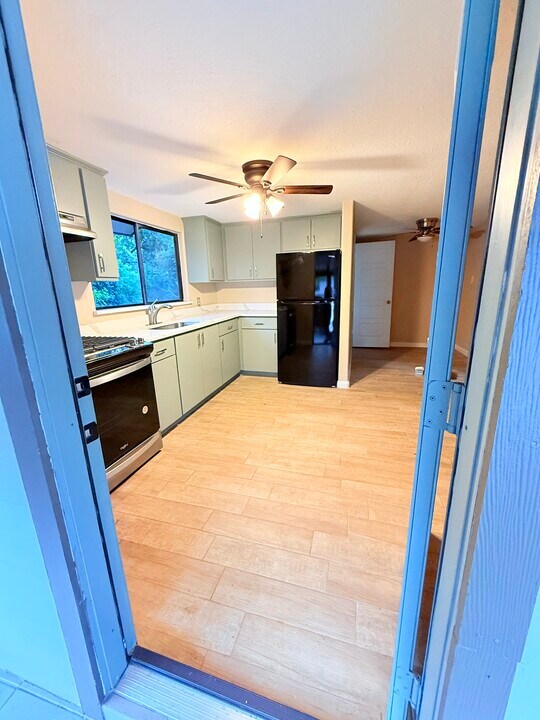 128 Weisenberger Dr, Unit 1 in Houston, TX - Building Photo