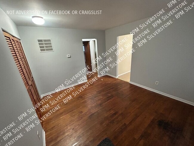 property at 248 E Drahner Rd