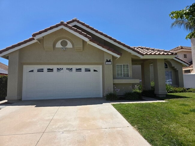 30025 Corte Tolano in Temecula, CA - Building Photo - Building Photo