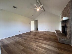 495 Shadow Trail in Sherman, TX - Building Photo - Building Photo