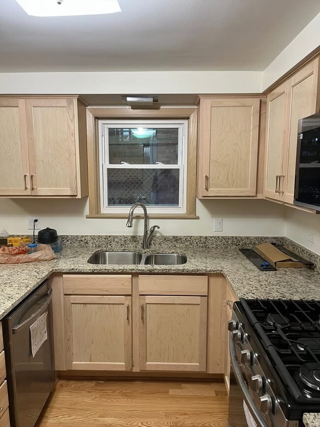 6537 N Natoma Ave, Unit 1 in Chicago, IL - Foto de edificio - Building Photo