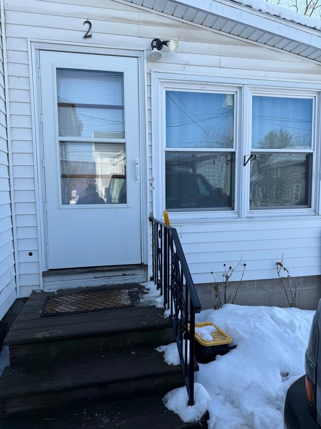 88 Fair St, Unit Apt 2