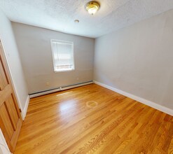 32 Speridakis Ter, Unit 2 in Cambridge, MA - Building Photo - Building Photo