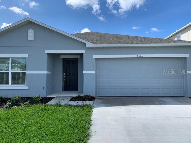 5562 Tranquila Ln in Davenport, FL - Building Photo