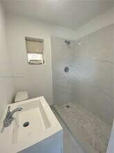 1025 NW 7th Ave in Fort Lauderdale, FL - Building Photo - Building Photo