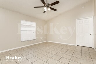 7419 Little Pond Ct in Orlando, FL - Building Photo - Building Photo