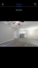 9390 Underwing Way, Unit 8 in Jacksonville, FL - Foto de edificio - Building Photo