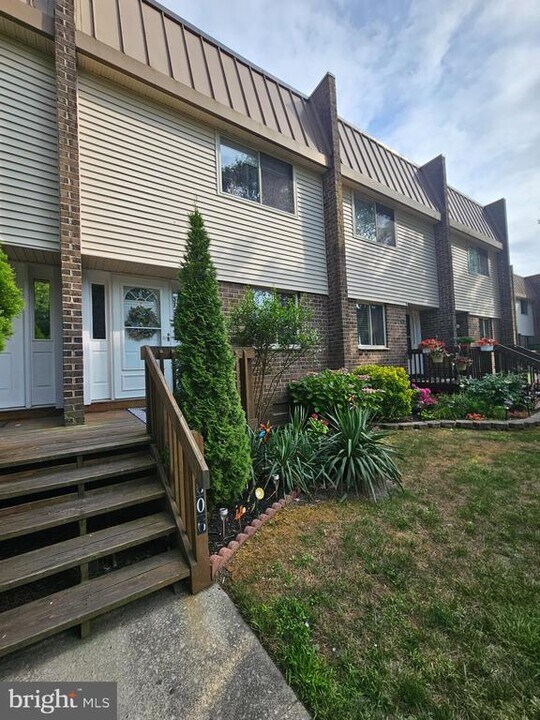 5606 Burk Ave in Ventnor City, NJ - Building Photo