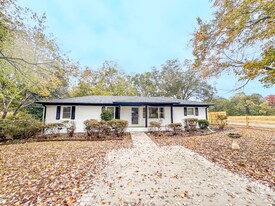 9454 Flowes Store Rd in Midland, NC - Building Photo