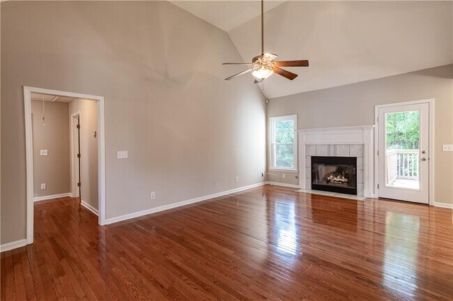 705 Oxford Crest Ct NW in Lawrenceville, GA - Building Photo - Building Photo