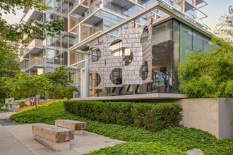 1770 Pendrell in Vancouver, BC - Building Photo - Building Photo