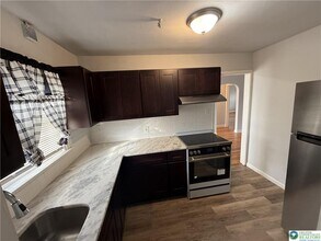 10 N 17th St in Allentown, PA - Building Photo - Building Photo