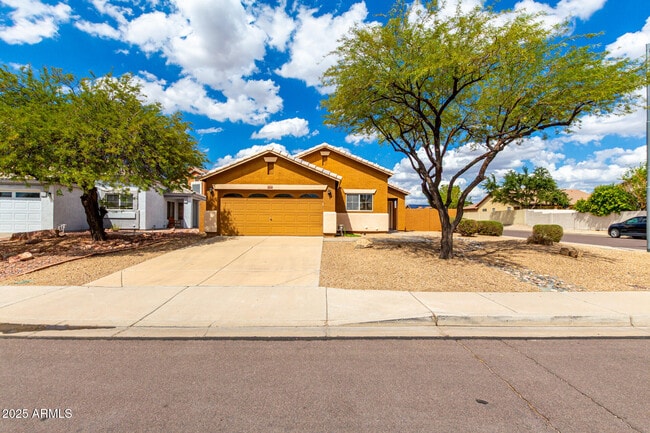 property at 6828 Bronco Trl