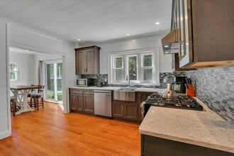 272 Norfolk Rd in Litchfield, CT - Building Photo - Building Photo