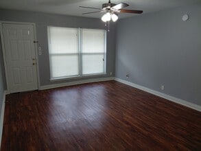 6000 Westridge Ln, Unit 801 in Fort Worth, TX - Building Photo - Building Photo