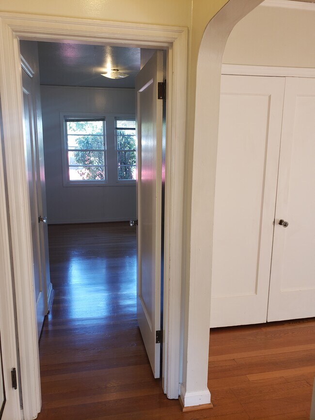 3233 NE 7th Ave, Unit 3233 in Portland, OR - Building Photo - Building Photo