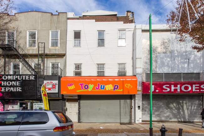 1581 Pitkin Ave in Brooklyn, NY - Building Photo - Building Photo