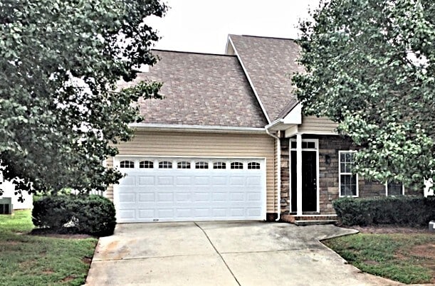 121 Cameron Way Cir