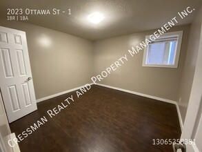 2023 Ottawa St in Regina, SK - Building Photo - Building Photo