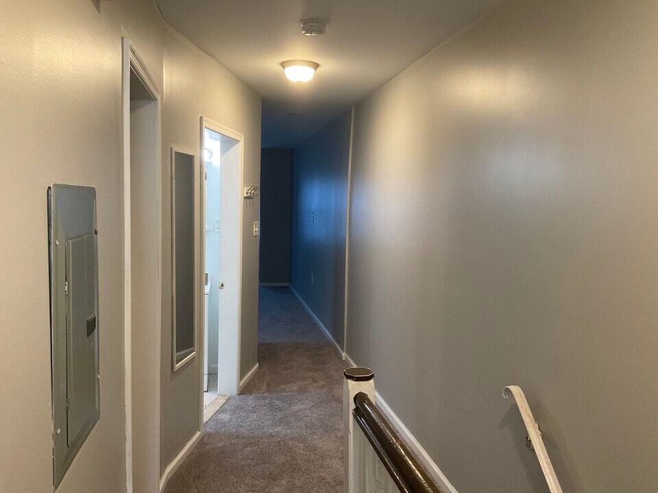 4287 Mantua Ave, Unit 2nd floor in Philadelphia, PA - Building Photo