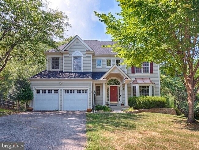 property at 214 W Locust St