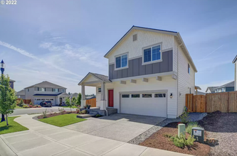 1722 NE Pioneer Ln in Camas, WA - Building Photo - Building Photo