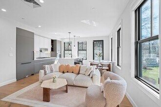 201 Washington St in Boston, MA - Building Photo - Building Photo