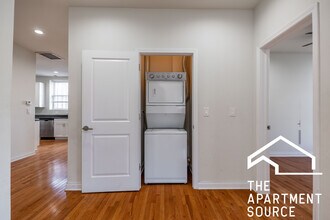 1157 W Lunt Ave in Chicago, IL - Building Photo - Building Photo