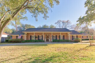 11407 S Chestwood Dr in Houston, TX - Building Photo - Building Photo