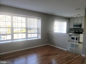 5002 Essex Ln in Mount Laurel, NJ - Building Photo - Building Photo