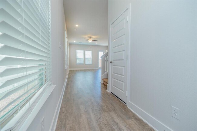 4417 Ibiza Ln in Houston, TX - Building Photo - Building Photo