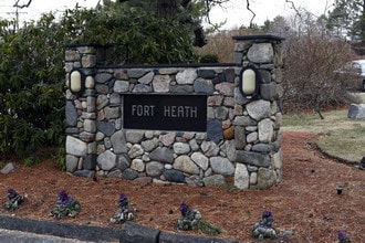 Fort Heath Apartments in Winthrop, MA - Foto de edificio - Building Photo