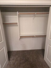 917 W Ellendale Ave in Dallas, OR - Building Photo - Building Photo