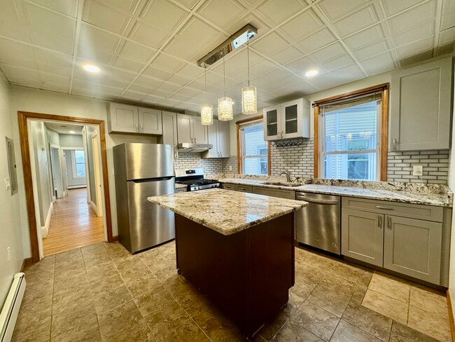 372 Prospect St, Unit 3