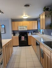 1394 S Corona St in Denver, CO - Building Photo - Building Photo