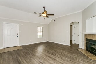 1609 Sawmill Creek Ln in Cordova, TN - Building Photo - Building Photo