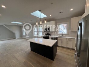 51 Fairbanks St in Boston, MA - Building Photo - Building Photo